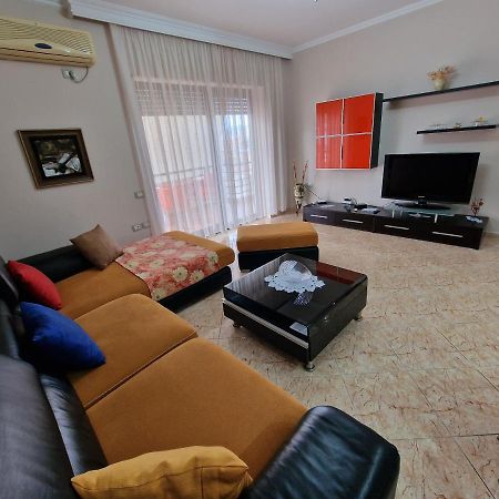 Apartament Orion Vlorë Exteriör bild
