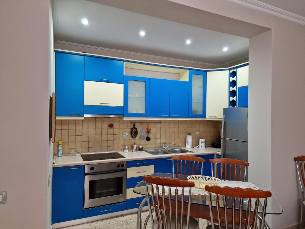 Apartament Orion Vlorë Exteriör bild