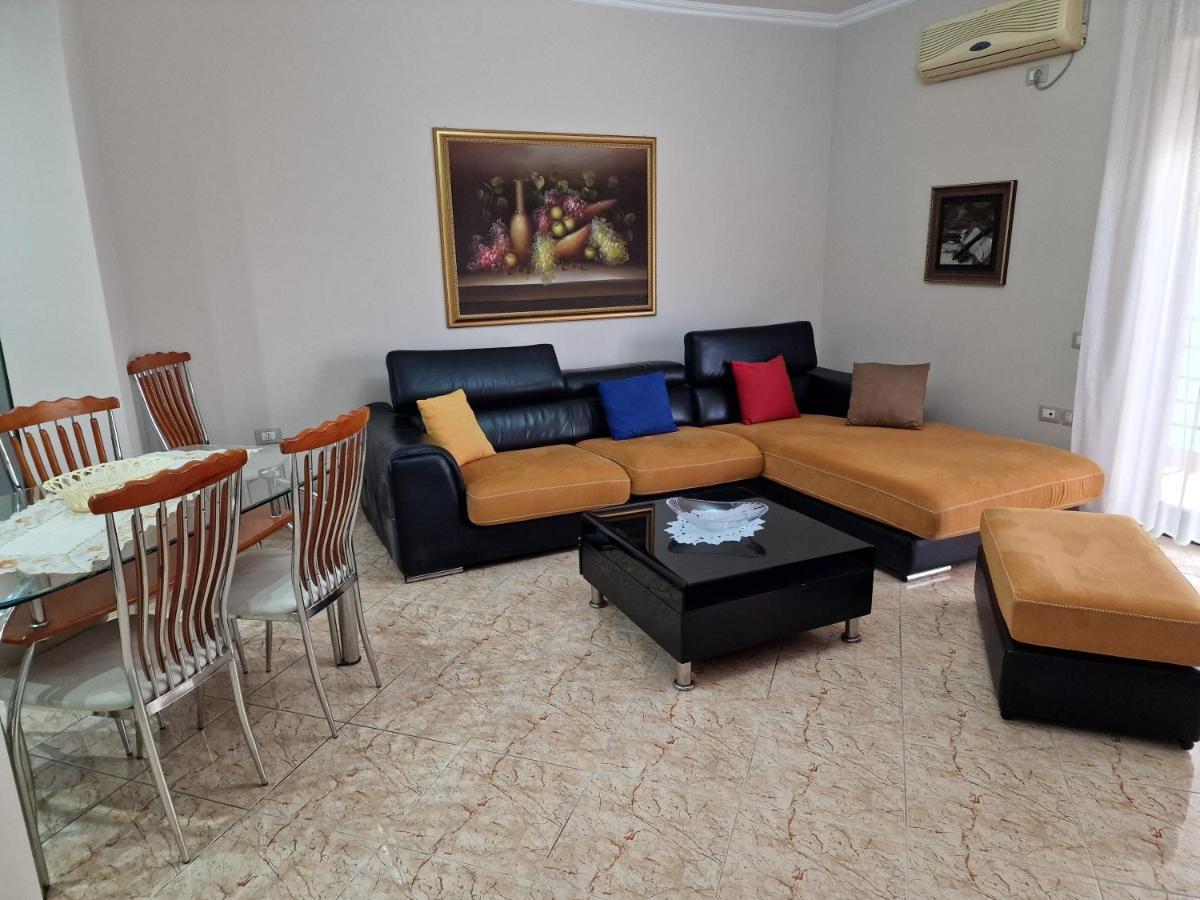 Apartament Orion Vlorë Exteriör bild