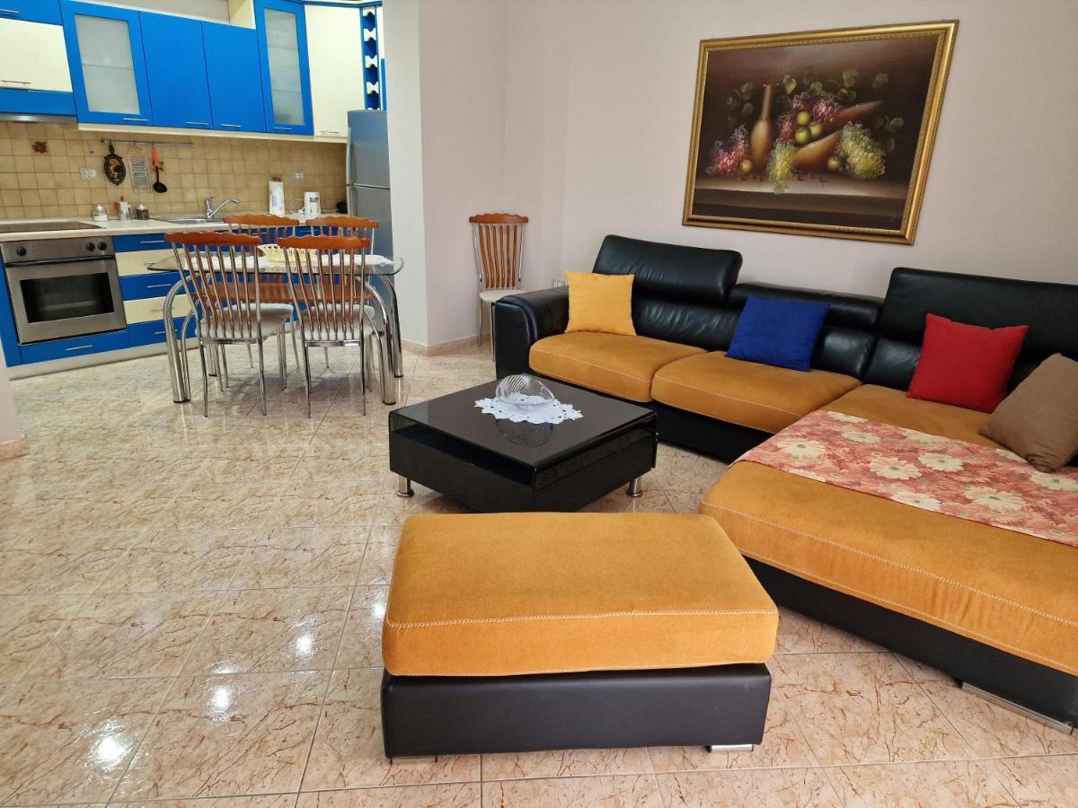 Apartament Orion Vlorë Exteriör bild